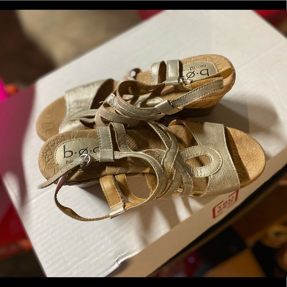 B.o.c wide sandals
